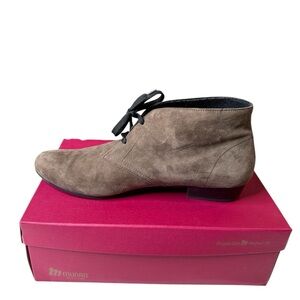 Munro America Sloane Greige Suede Chukka Waterpoof Suede Boots Size 14Medium /13